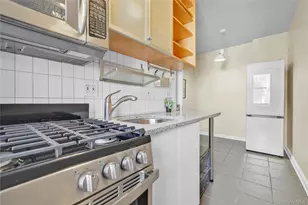30-83 Crescent St, Astoria, NY 11102 - Photo 6