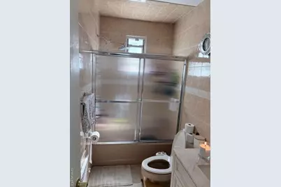 7818 65th Street, Glendale, NY 11385 - Photo 8