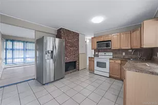 71 Chimney Ln, Levittown, NY 11756 - Photo 2