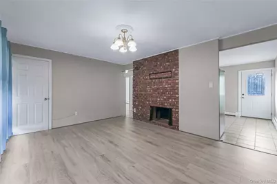 71 Chimney Lane, Levittown, NY 11756 - Photo 6