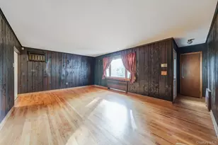 175 Pleasant St, Ronkonkoma, NY 11779 - Photo 12