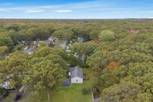 175 Pleasant St, Ronkonkoma, NY 11779 - Photo 38