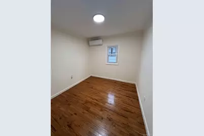 [Address not provided], Saint Albans, NY 11434 - Photo 4