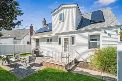 1048 Windermere Road, Franklin Square, NY 11010 - Photo 28