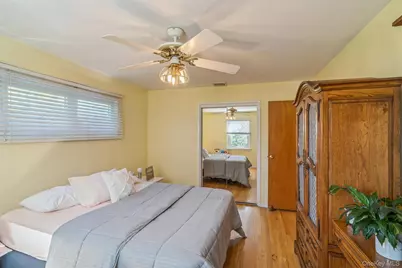 1048 Windermere Road, Franklin Square, NY 11010 - Photo 16