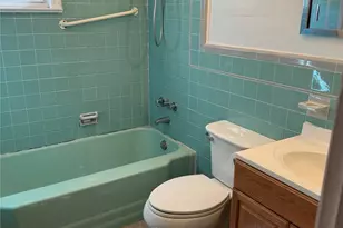 47 Brewster Ave, Yonkers, NY 10701 - Photo 6