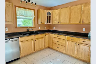 42 Bona Ventura Avenue, Wallkill, NY 12589 - Photo 14