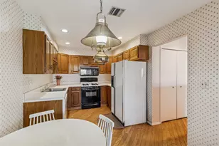 3 Timber Ridge Dr, Holbrook, NY 11741 - Photo 12