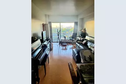 61-20 Grand Central Parkway #B1501, Forest Hills, NY 11375 - Photo 6