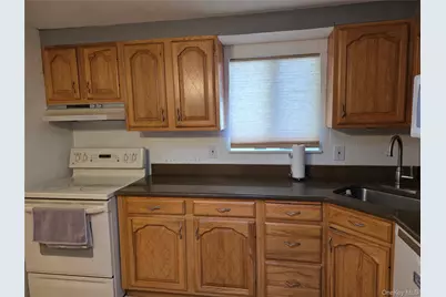 49 Holiday Park Drive, Centereach, NY 11720 - Photo 8