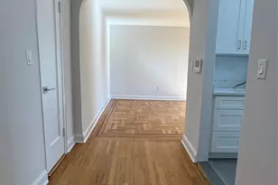 762 Brady Ave, Bronx, NY 10462 - Photo 14