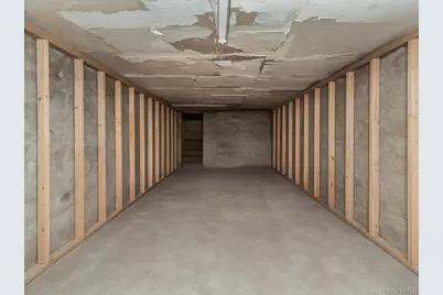 130 E 1st Street, Mount Vernon, NY 10550 - Photo 24