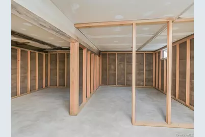 130 E 1st Street, Mount Vernon, NY 10550 - Photo 26