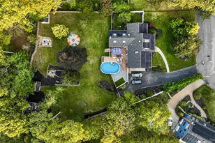 7 Cohrs Ct, Moriches, NY 11955 - Photo 4