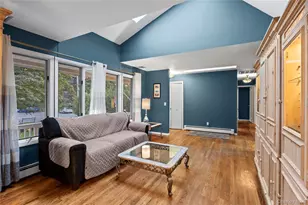 7 Cohrs Ct, Moriches, NY 11955 - Photo 8