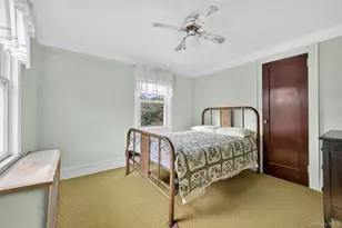 47 10th St, Locust Valley, NY 11560 - Photo 14