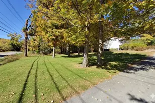 3 Carroll Dr, Woodbury, NY 10930 - Photo 10