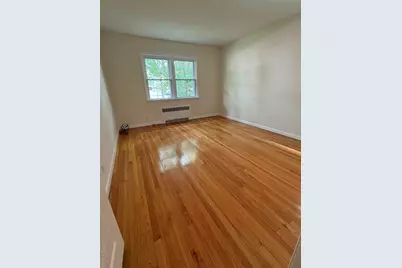 6 Highland Terrace, Manhasset, NY 11030 - Photo 4