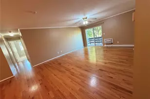 173 Sierra Vista Ln, Valley Cottage, NY 10989 - Photo 4