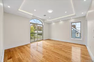 2481 Putnam Dr, East Meadow, NY 11554 - Photo 18