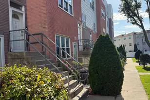 230 Fleet Ct, Bronx, NY 10473 - Photo 20