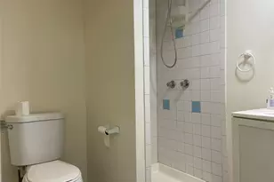 108-12 Union Hall St, Jamaica, NY 11433 - Photo 8