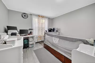 1818 Tomlinson Avenue, Bronx, NY 10461 - Photo 16