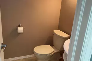 264-11 73rd Ave, Glen Oaks, NY 11004 - Photo 12