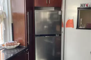 264-11 73rd Ave, Glen Oaks, NY 11004 - Photo 10