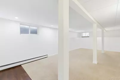 1537 N Thompson Drive, Bay Shore, NY 11706 - Photo 14