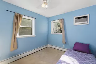 1537 N Thompson Dr, Bay Shore, NY 11706 - Photo 8