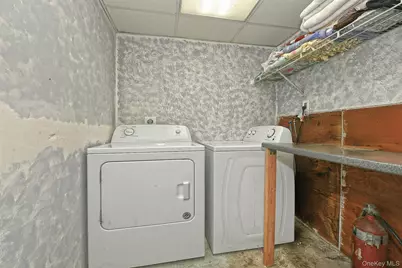 87 9th Avenue, Holtsville, NY 11742 - Photo 14