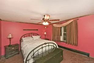 87 9th Ave, Holtsville, NY 11742 - Photo 10