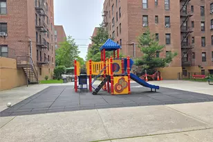 33-06 92nd St, Jackson Heights, NY 11372 - Photo 20