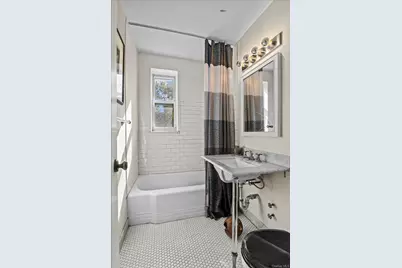 2465 Palisade Avenue #7H, Bronx, NY 10463 - Photo 12
