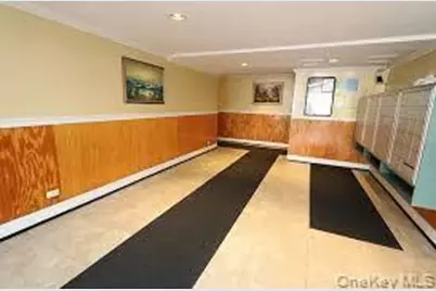 87-20 175th Street #5J, Jamaica, NY 11432 - Photo 4