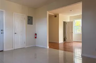 63 Orchard St, Marlboro, NY 12542 - Photo 4