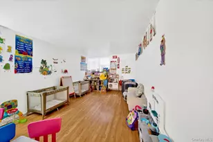 3226 Ampere Ave, Bronx, NY 10465 - Photo 8