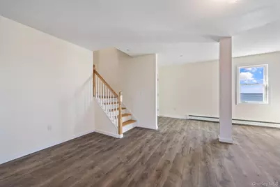 41 West Avenue, Lawrence, NY 11559 - Photo 32