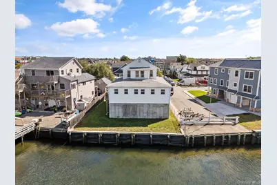 41 West Avenue, Lawrence, NY 11559 - Photo 2