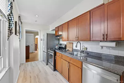 1395 Kearney Avenue, Bronx, NY 10465 - Photo 8