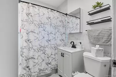 1395 Kearney Avenue, Bronx, NY 10465 - Photo 16