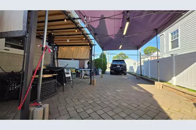 170 E Mineola Avenue, Valley Stream, NY 11580 - Photo 38