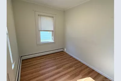 875 Fleetwood Road, Cutchogue, NY 11935 - Photo 10