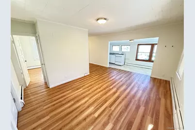 875 Fleetwood Road, Cutchogue, NY 11935 - Photo 6