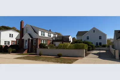 86 Lynbrook Avenue, Point Lookout, NY 11569 - Photo 1