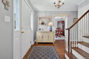 53 Eakins Rd, Manhasset, NY 11030 - Photo 6
