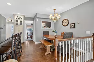53 Eakins Rd, Manhasset, NY 11030 - Photo 12