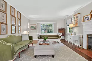 53 Eakins Rd, Manhasset, NY 11030 - Photo 16
