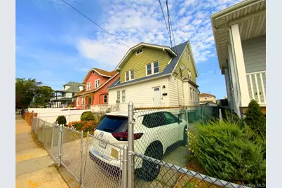 552 Beach 68th Street, Arverne, NY 11692 - Photo 2